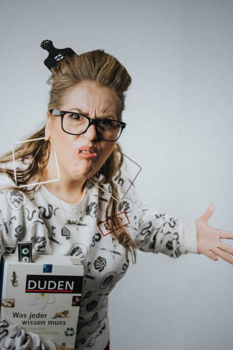 jilet ayse aka. idil baydar